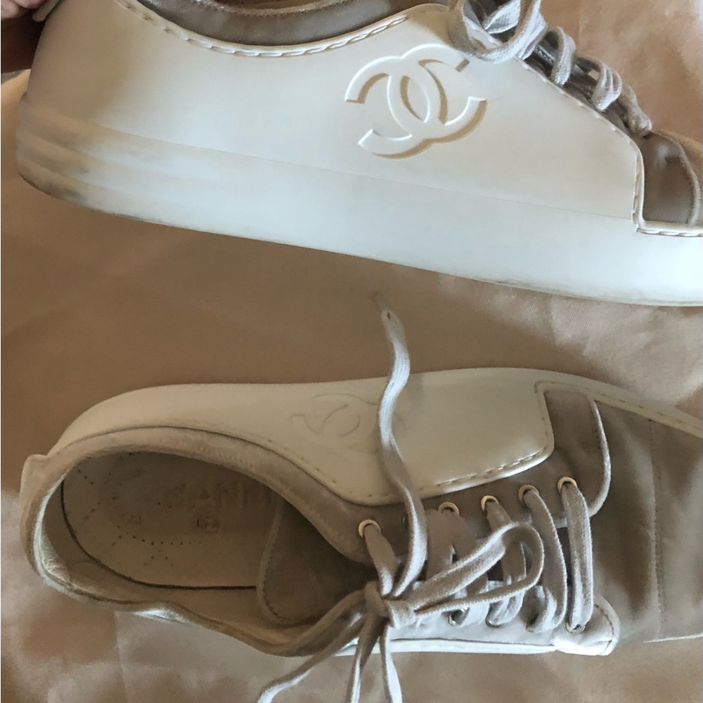 Authentic Chanel sneakers - Picture 8 of 14